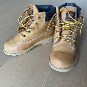 Timberland boots kids size 9